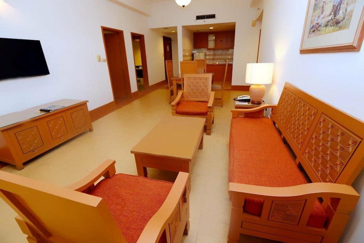Hotel The Avenue M à Johor Bahru Extérieur photo
