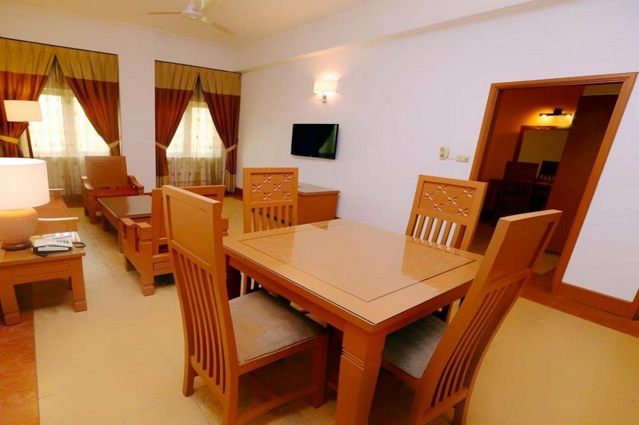 Hotel The Avenue M à Johor Bahru Extérieur photo