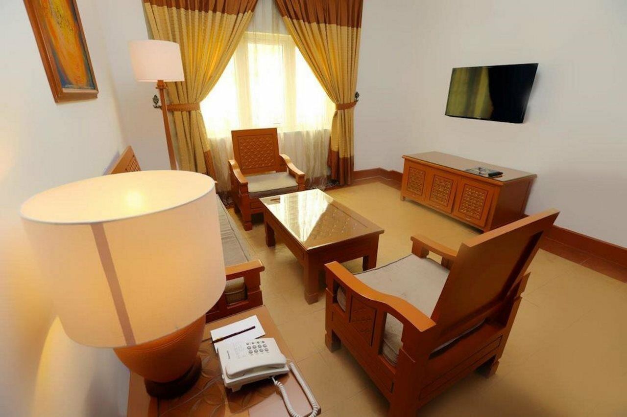 Hotel The Avenue M à Johor Bahru Extérieur photo